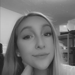 Meet your Posher, Madi